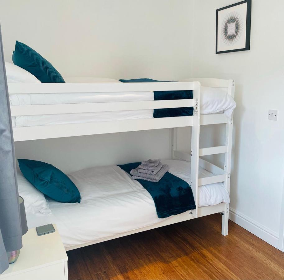 Sunny Corner, Padstow. Spacious 3 Bedrooms, 2.5 Bathrooms, Parking, Garden. 外观 照片