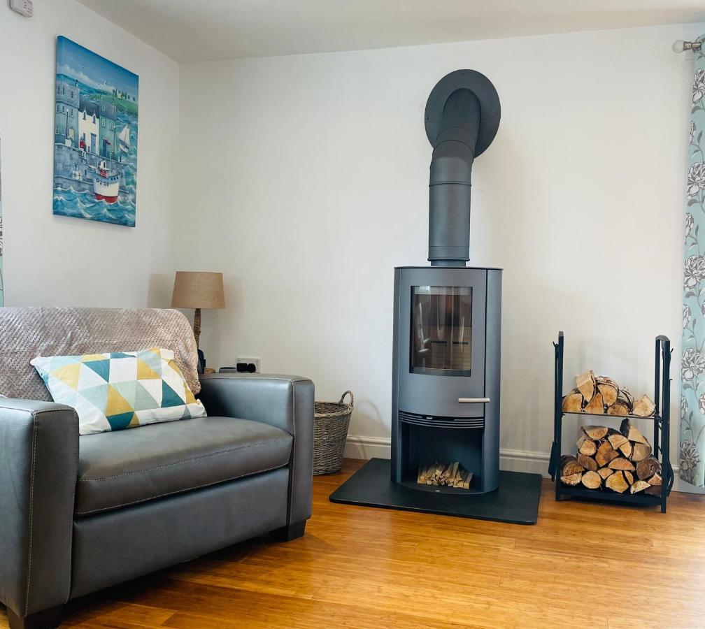 Sunny Corner, Padstow. Spacious 3 Bedrooms, 2.5 Bathrooms, Parking, Garden. 外观 照片