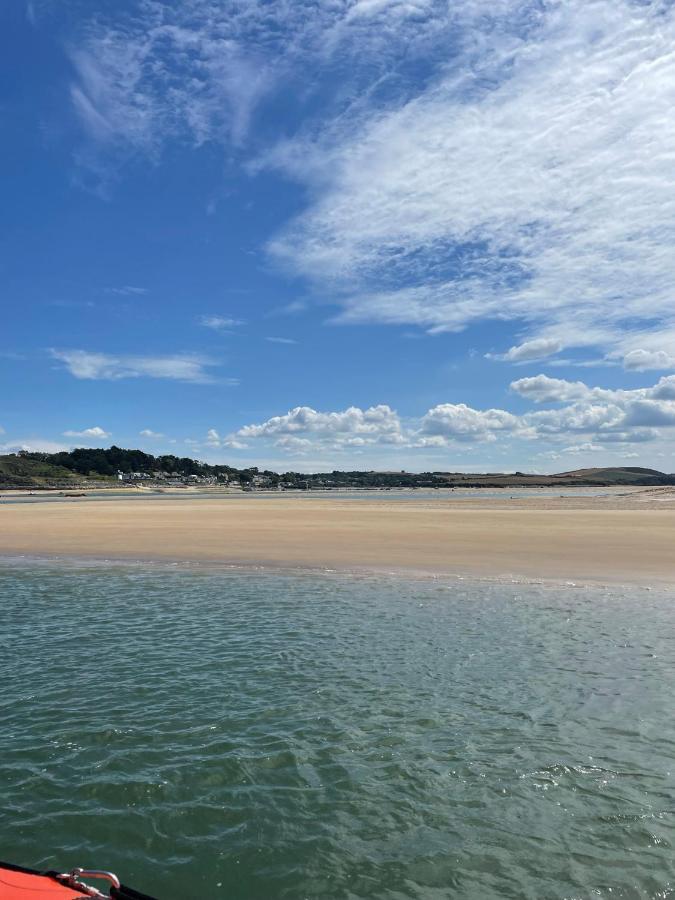 Sunny Corner, Padstow. Spacious 3 Bedrooms, 2.5 Bathrooms, Parking, Garden. 外观 照片